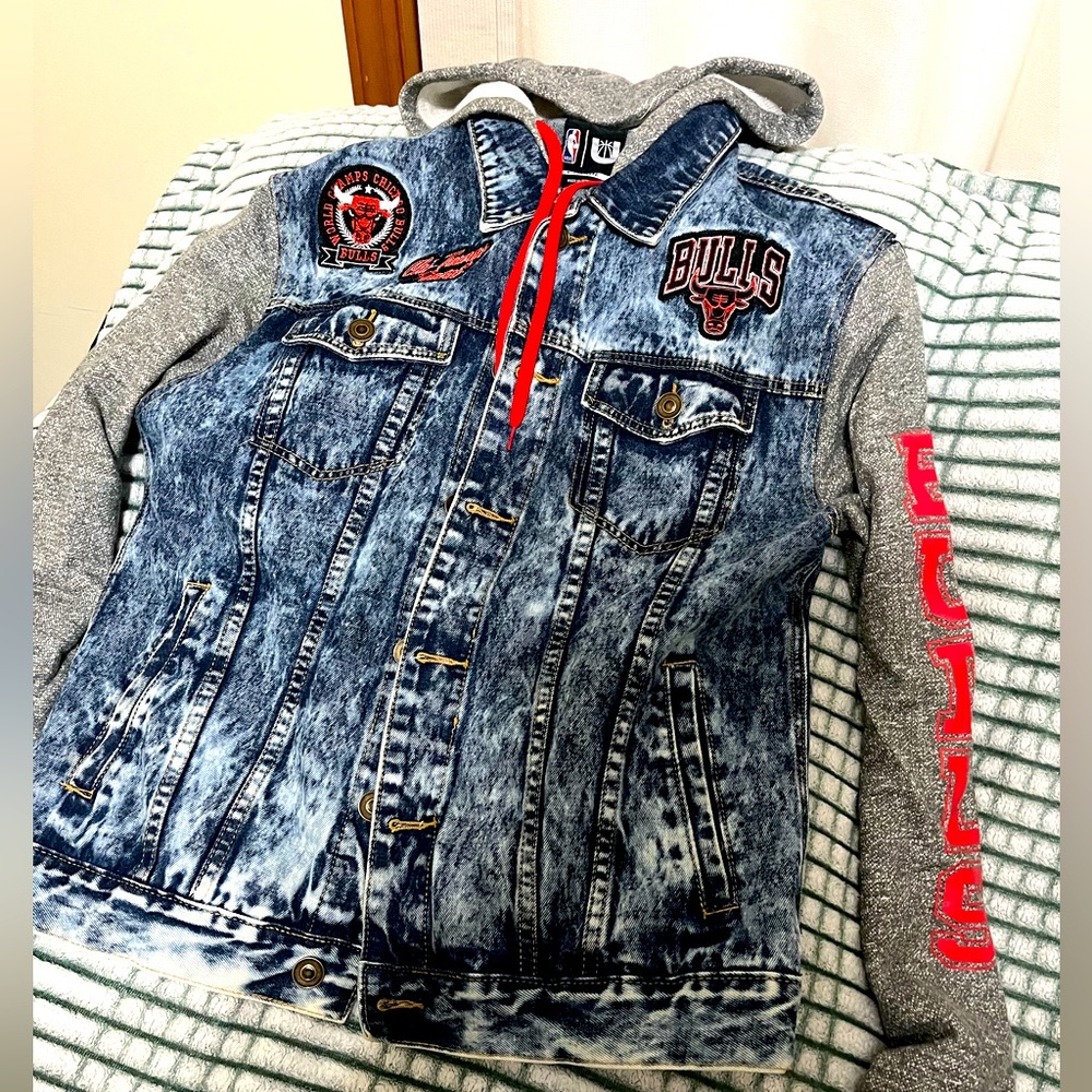 NBA Chicago Bulls denim jacket men’s XL